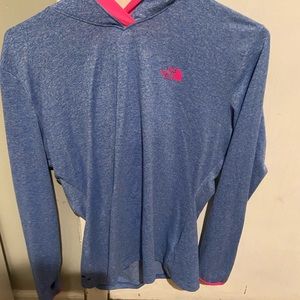 northface sweatshirt